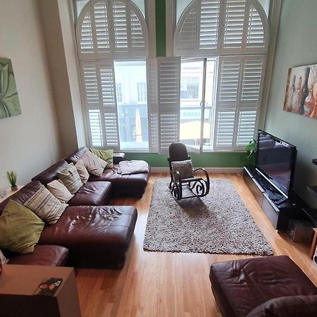 Castell Haven Studio Apartment Cardiff Exterior foto